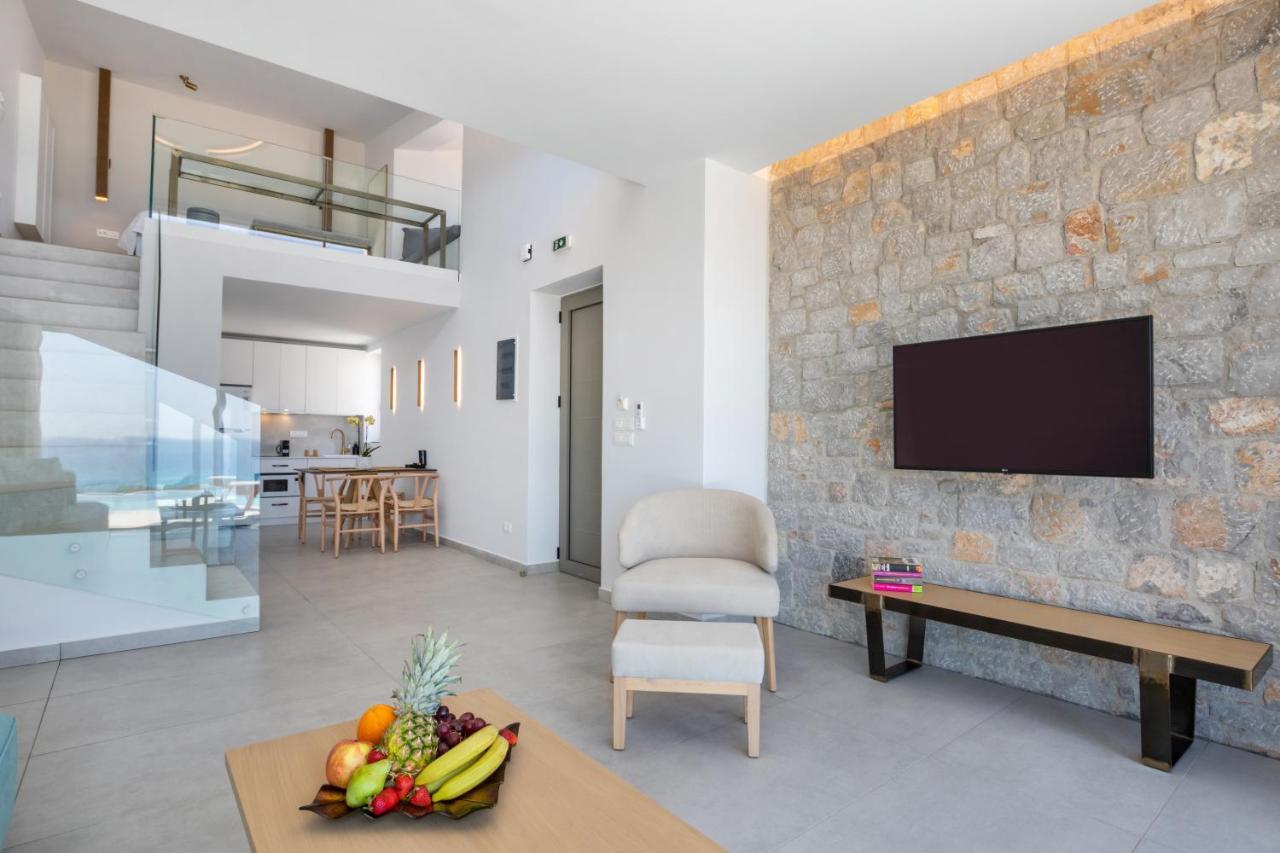 Aros Luxury Villas Lakki  Bagian luar foto