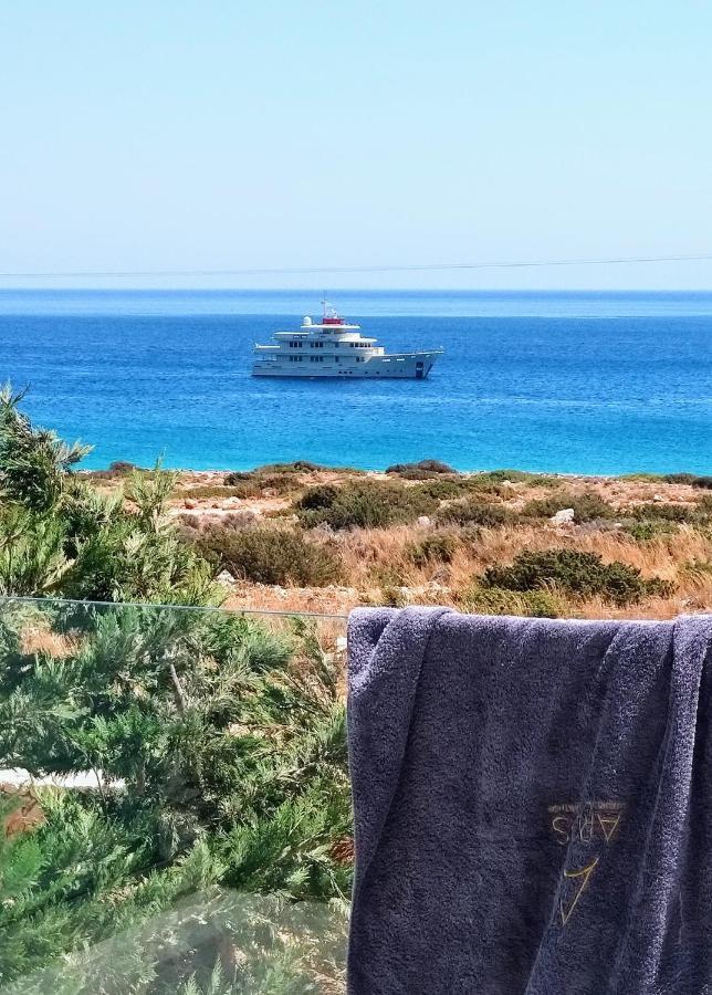 Aros Luxury Villas Lakki  Bagian luar foto